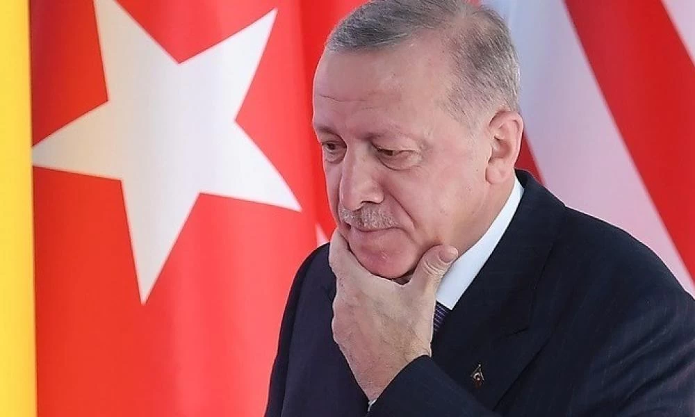 "Στον κόσμο του" ο Ερντογάν: Αποτρέψαμε τα κερδοσκοπικά παιχνίδια ξένων και εγχώριων δυνάμεων